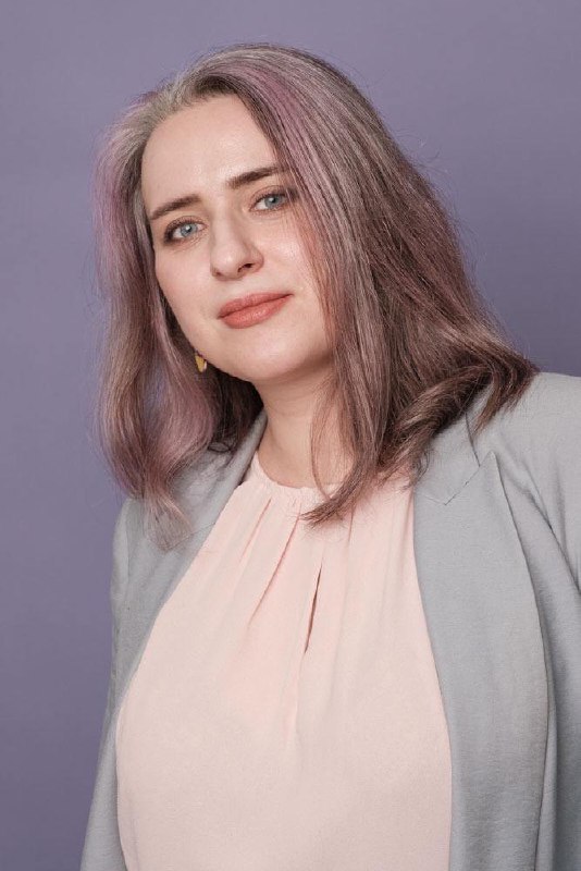 Nadia Debogori